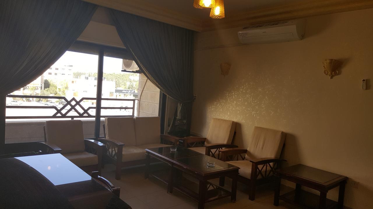 Al Khaleej Hotel Apartments Amman Eksteriør bilde